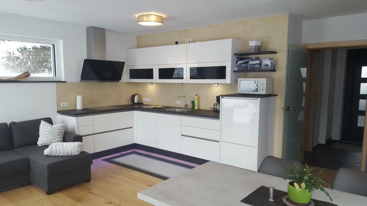 Alpenappartement Sonne Umhausen Exterior foto